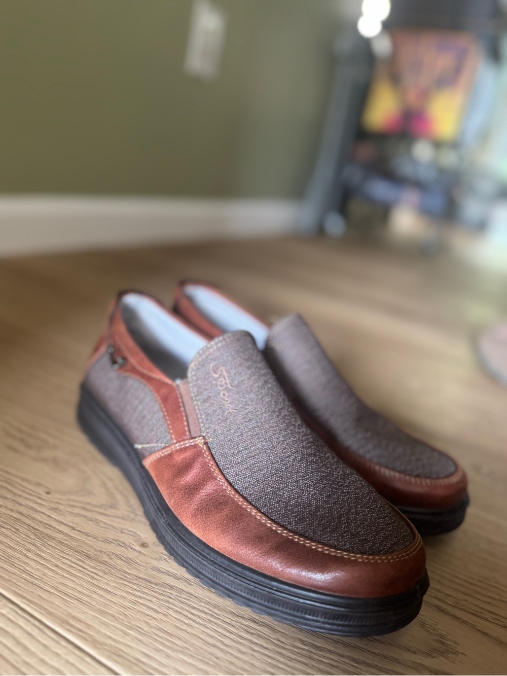 Brown Slip-On Men’s Comfort Loafers